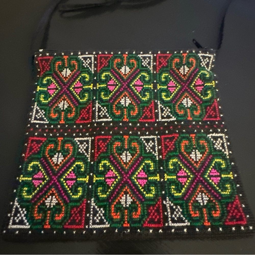 Colorful Embroidered Crossbody zipper small pouch bag 5.75×5.75 in. Cotton